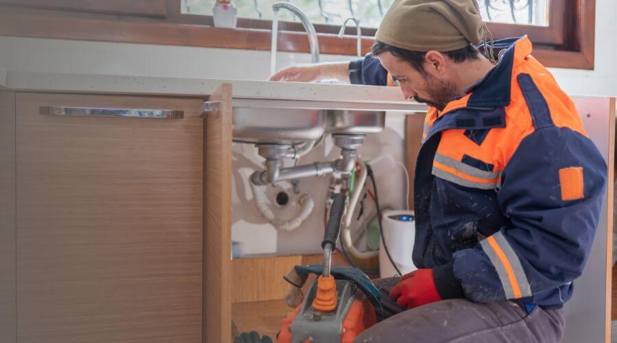 Professional same day plumber in Brookings, OR